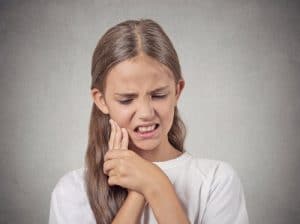 Traumatic Tooth Injury Treatment | Root Canal | Buffalo Endodontist